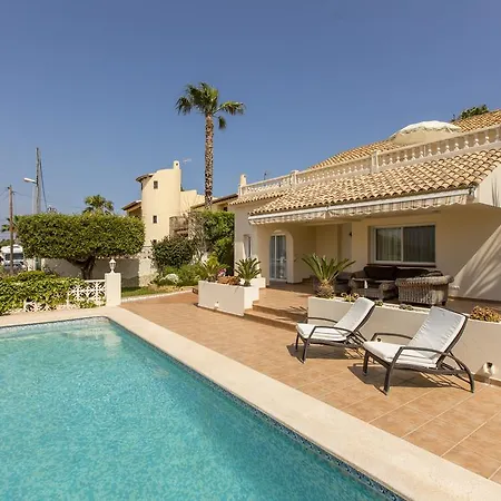 Villa Kristina L'Alfas del Pi